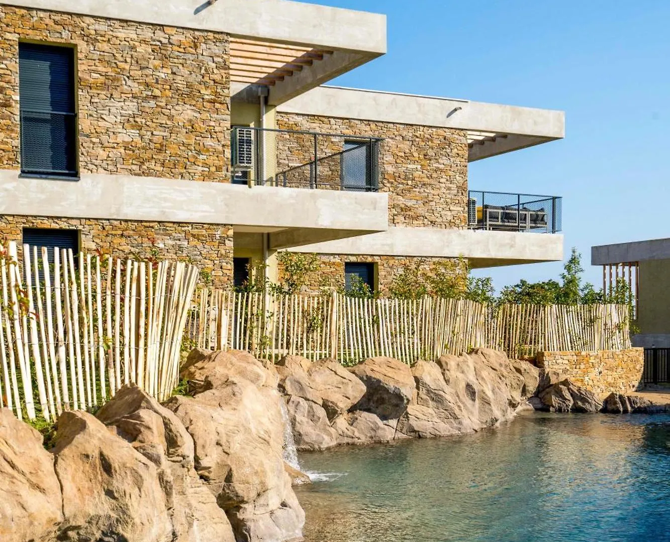 Select'Sohome - Appartement Pour 6 Personnes Dans Une Residence Neuve Avec Piscine - Grande Terrasse, Parking Prive Et Plancha ! - Capnat-A01 Bormes-les-Mimosas